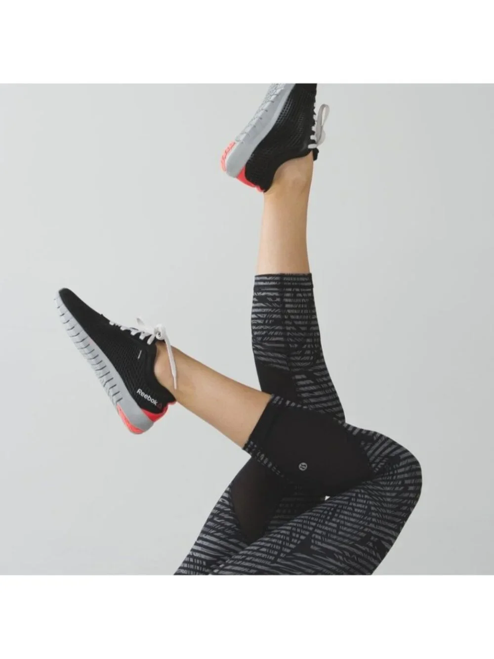 Run: Inspire Crop II *Full-On Luxtreme (Mesh)Stripe Play Slate Black / BLACK